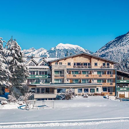 Hotel Foehrenhof シュタンツァッハ エクステリア 写真