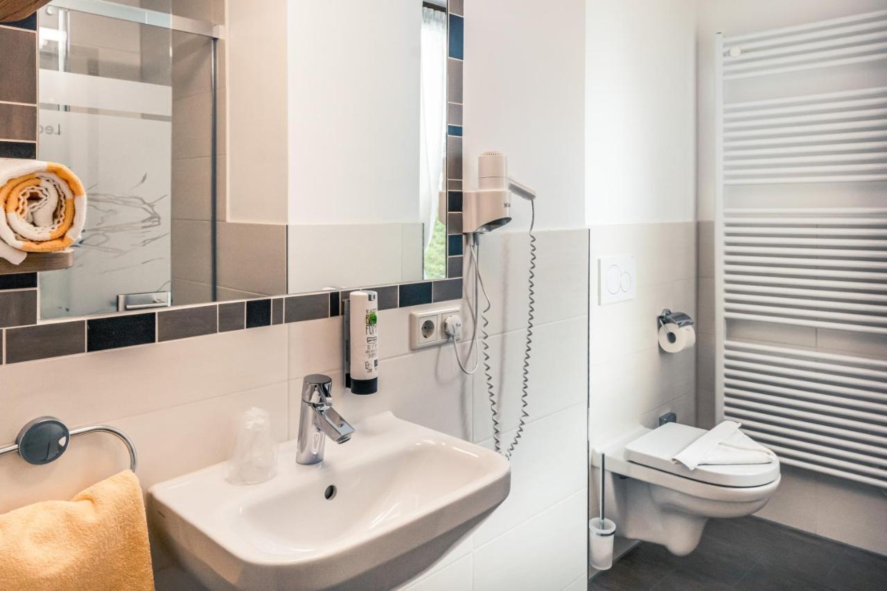 Hotel Foehrenhof シュタンツァッハ エクステリア 写真