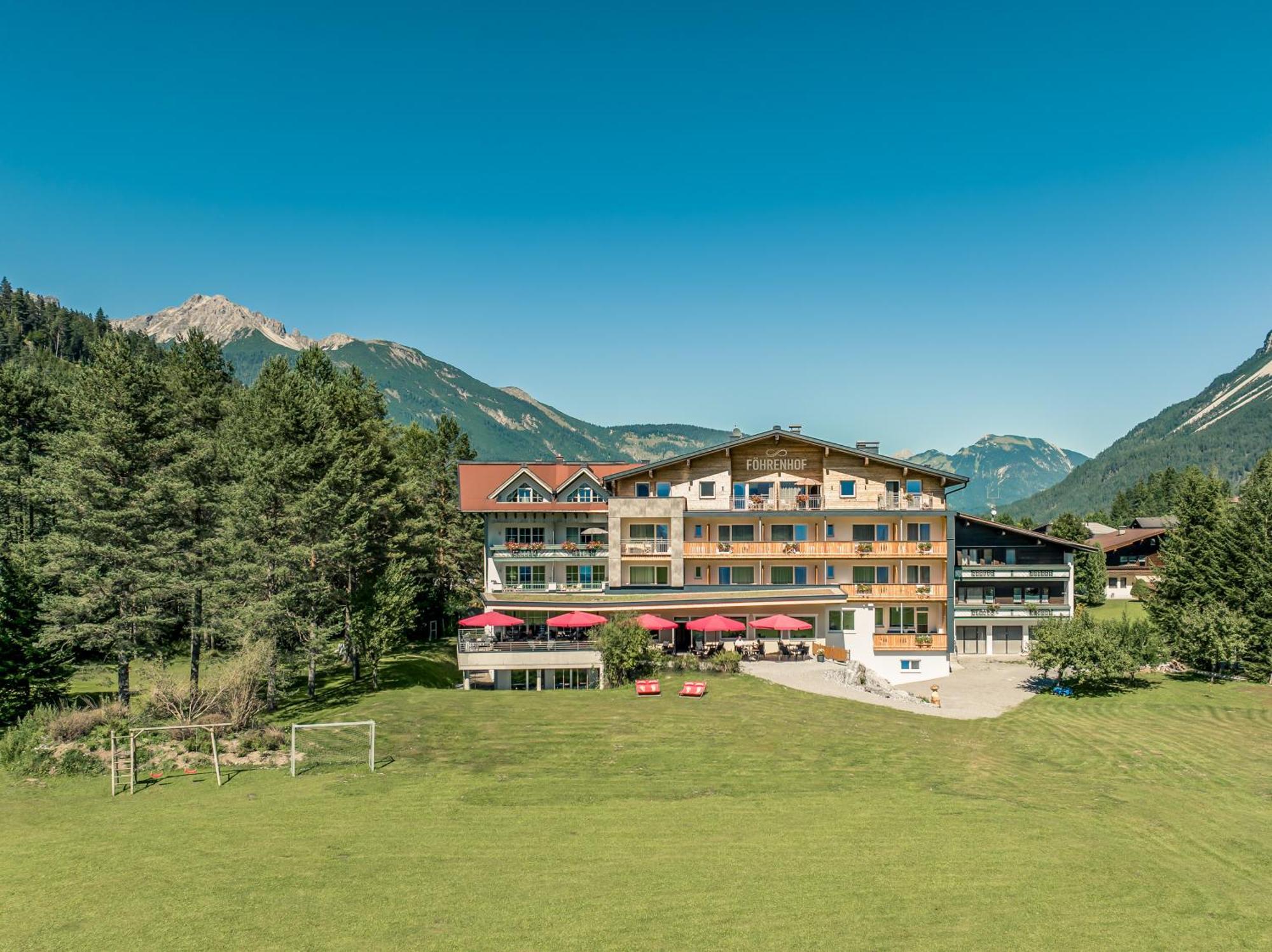 Hotel Foehrenhof シュタンツァッハ エクステリア 写真